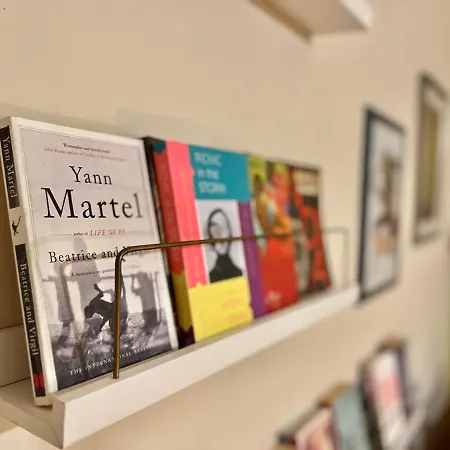 Stella's Park View شقة بوخارست