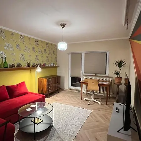 Stella's Park View Apartment