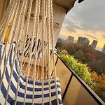 Stella's Park View Apartmán